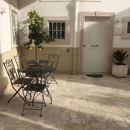 Apartamento Casa di Fló Bari Exterior foto