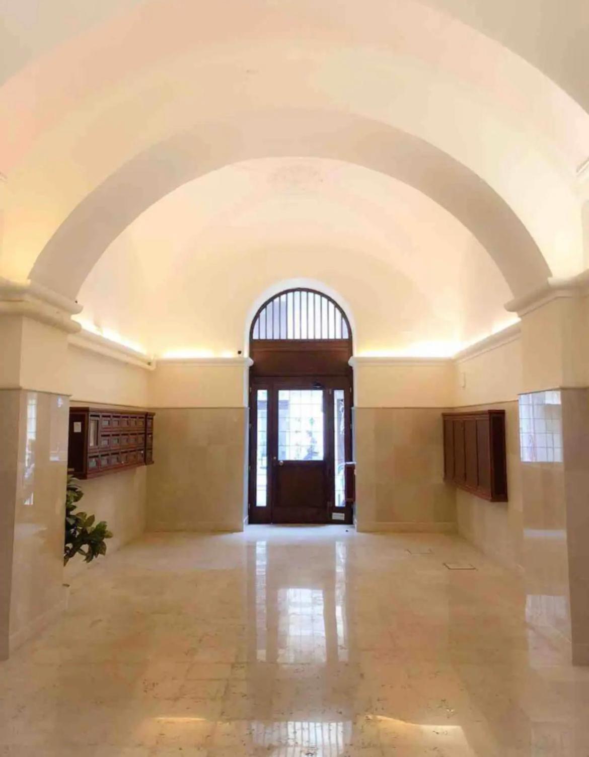 Apartamento Casa di Fló Bari Exterior foto