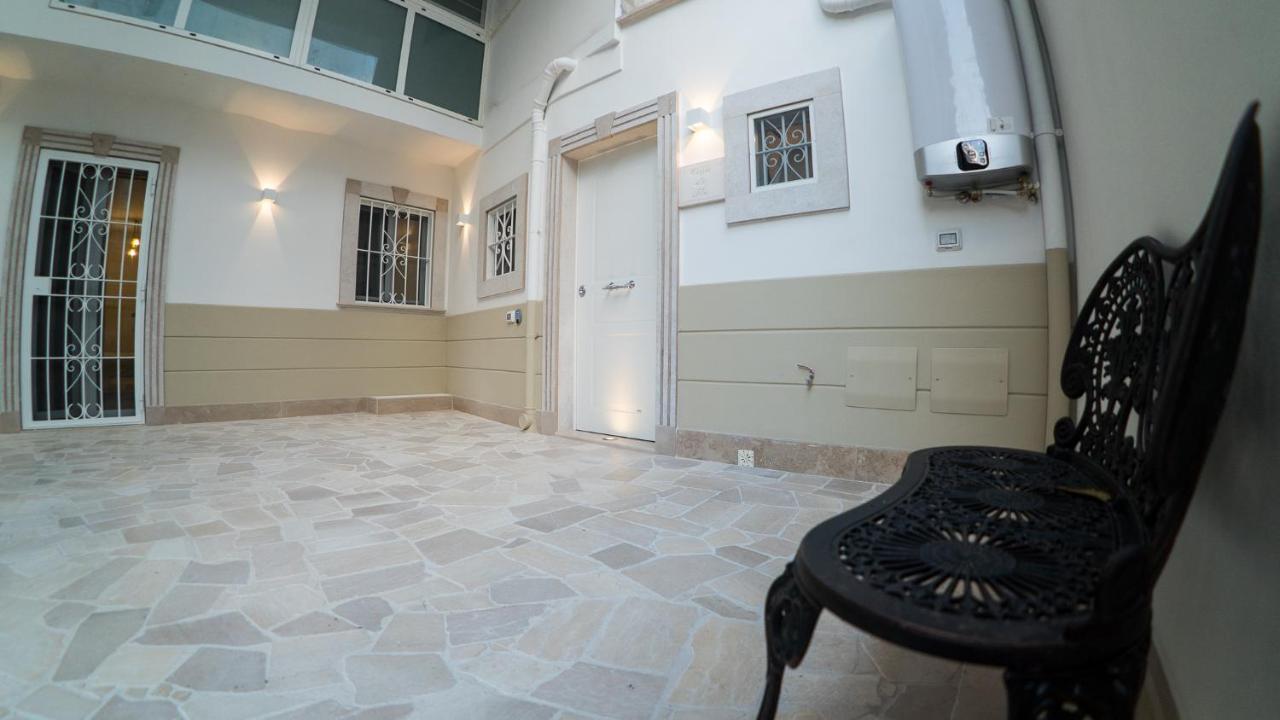 Apartamento Casa di Fló Bari Exterior foto